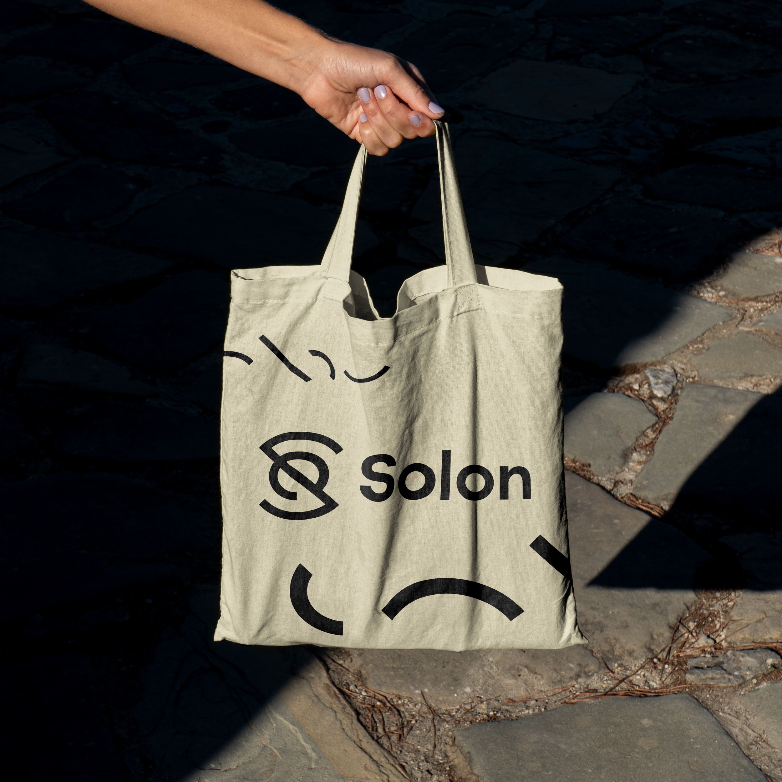 tote