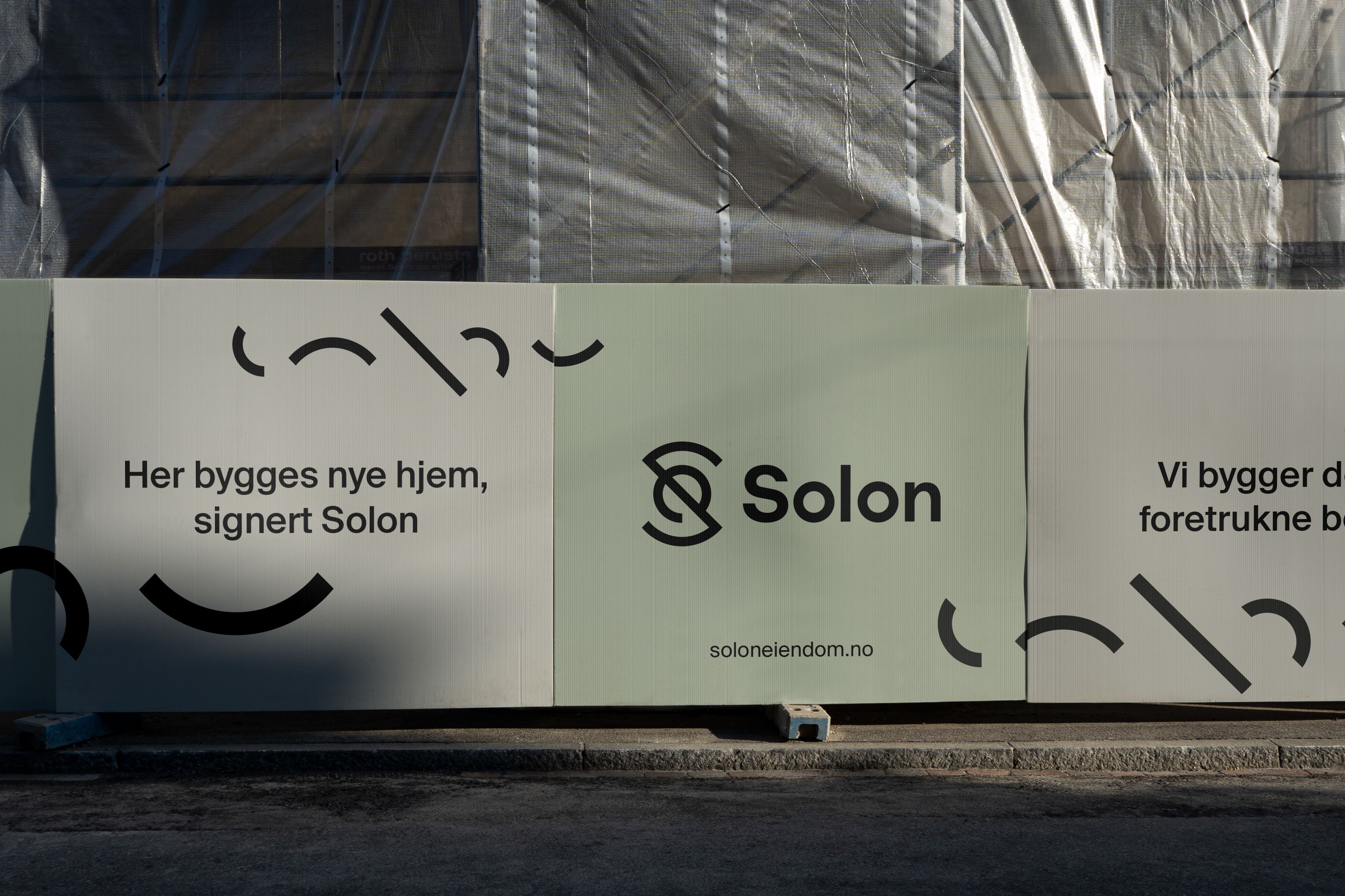 solon_byggegjerde